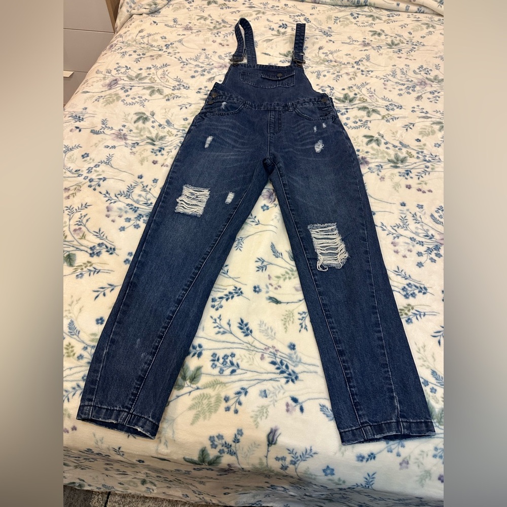 Women's Distressed Blue Overalls Jean Size S in excellent condition